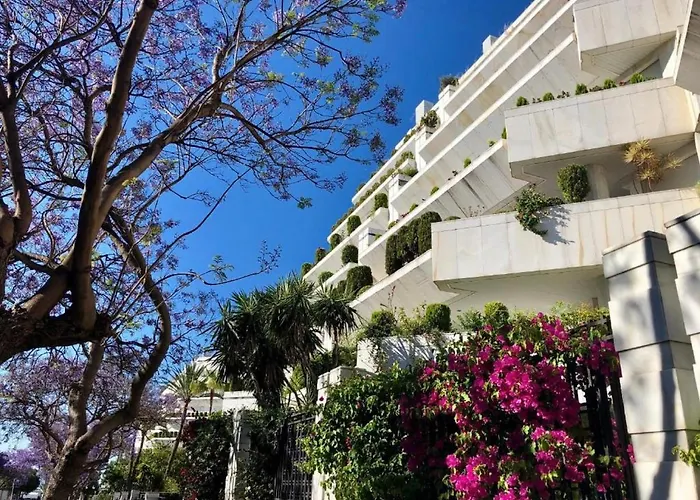 Superior 3 Bedroom Center Close To Apartamento