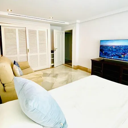 Superior 3 Bedroom Center Close To 公寓 马尔韦利亚