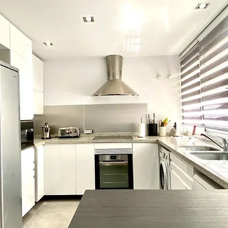公寓 Superior 3 Bedroom Center Close To