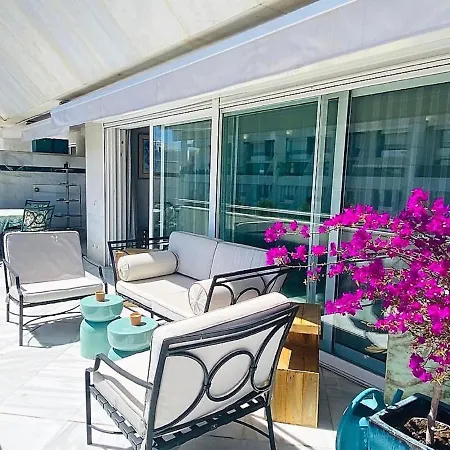 Superior 3 Bedroom Center Close To Apartmán Marbella